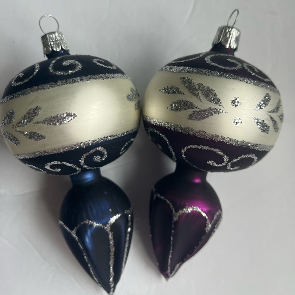 Other - Set of two, Vintage Style, Blown Glass, Finial Ornaments